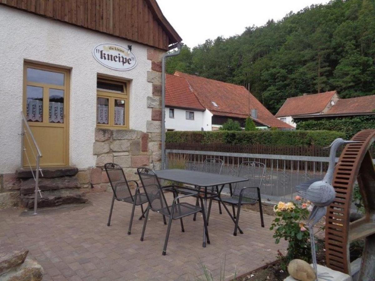 Zur Kleinen Kneipe *